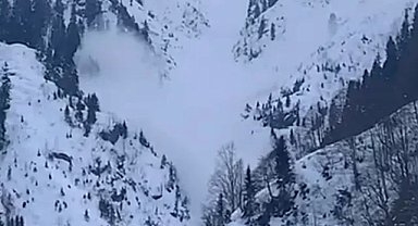 Rize’nin Ayder Yaylası’nda çığ düştü!