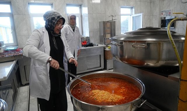 Samsun Atakum Meslek ve Teknik Lisesi'nden ücretsiz yemek