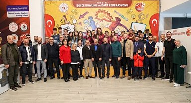 Samsun'da düzenlenen Bowling Gençler Türkiye Şampiyonasında Samsun birinci oldu
