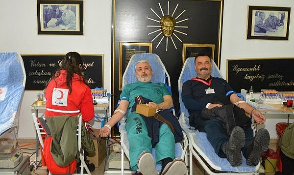 Samsun'da Gazi Devlet Hastanesi'nde kan bağışı kampanyası