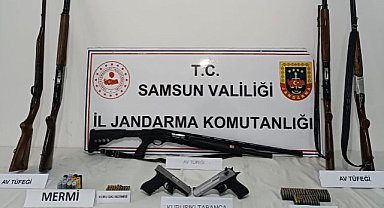 Samsun’da kaçak silah baskını! 4 gözaltı