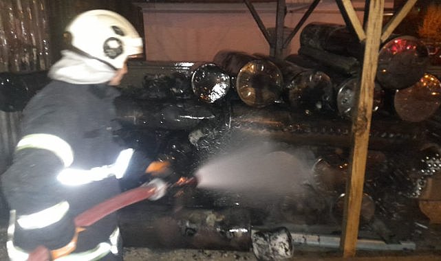 Samsun’da konteyner yandı 