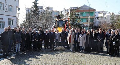 Samsun Kavak'ta iş makinesiyle hizmet kalitesi artacak