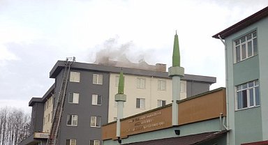 Samsun Terme'de öğrenci pansiyonunda yangın çıktı!