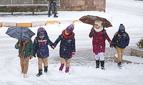 Samsun Vezirköprü’de 10 Şubat Pazartesi okullar tatil mi?