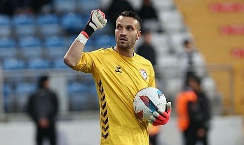 Süper Lig'de kalesini en fazla gole kapatan kaleci Okan Kocuk