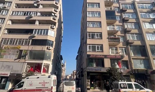 Şüpheli ölüm! 21 yaşındaki genç kız kaldığı apartmanın sekizinci katından düşerek öldü