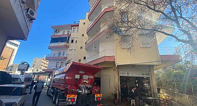 Yangına kahvaltıda yakalandılar, komşuları tarafından çıkartıldılar