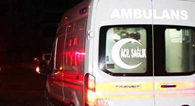 19 yaşındaki zanlı annesini arabada birlikte yakaladığı adamı kamayla öldürdü