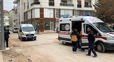 62 yaşındaki Şerife Açıkgöz evinin balkonundan düşerek hayatını kaybetti