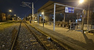 Adana'da 16 ve 17 yaşındaki iki kardeş sokak ortasında bıçaklanarak öldürüldü