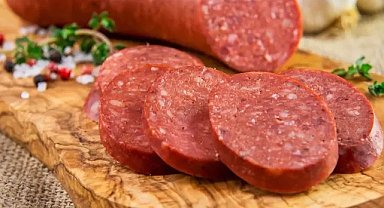 Bu sucuklardan uzak durun! Bakanlık 6 sucuk markasını ifşaladı