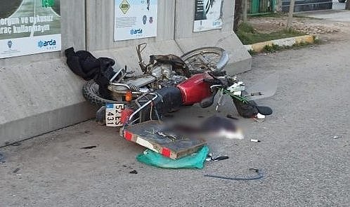 Dursun Kulaksız ve Muammer Aydın kazada hayatını kaybetti