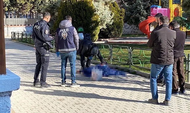 Eskişehir’de sokak ortasında ölü erkek cesedi bulundu: Ölümü şüpheli!