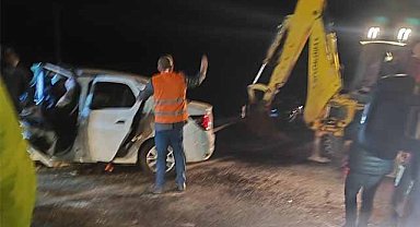 Feci kaza baba ve kızı hayattan kopardı