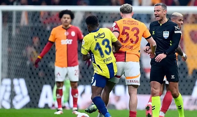 Fenerbahçe-Galatasaray derbisinin hakemi belli oldu! Yabancı hakem mi olacak?