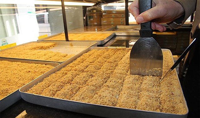 Giresun'da Fındıklı sütlü kadayıf Ramazan sofralarının vazgeçilmezi oldu