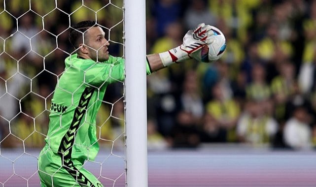 Gol yemezse rekoru egale edecek