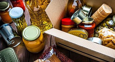 İşçilerden ramazan kumanyasına sert tepki: ‘Nerede dandik marka varsa koymuşlar’