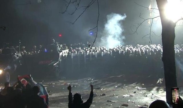 İstanbul'da Ekrem İmamoğlu protestosu! Tutuklu sayısı 198'e yükseldi