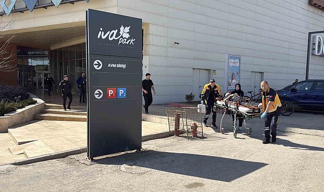 İVA Park AVM'de yüksekten düşen genç yaralandı