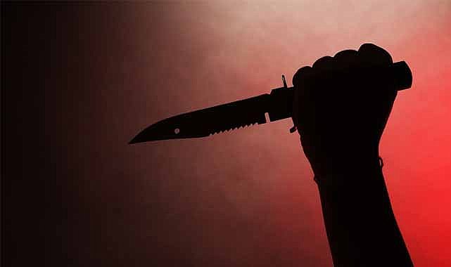 İzmir'de bıçaklı kavgada 1 kişi öldü, 2 kişi yaralandı