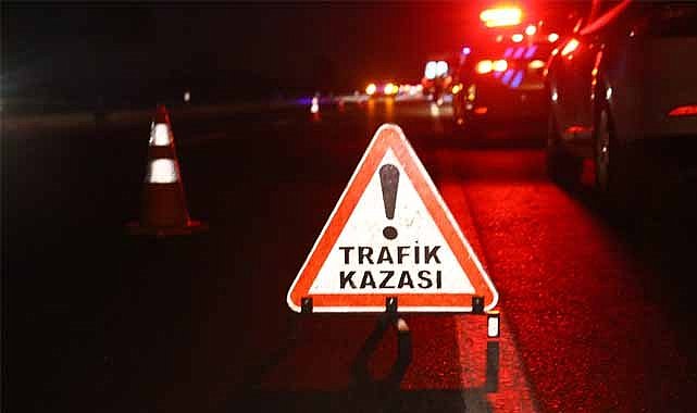 Feci kazada makam aracı hurdaya döndü! Belediye başkanı ağır yaralandı