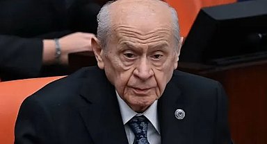 MHP'ye yakınlığıyla bilinen gazeteciden çarpıcı Devlet Bahçeli iddiası: "Kalçasını kırdı yürüyemiyor"