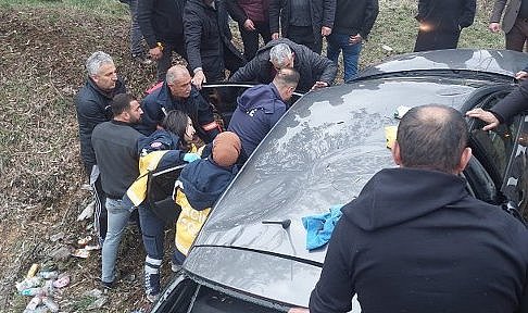 Milli boksöre acı haber! kardeşi kaza geçirdi: 1 ölü, 1 yaralı