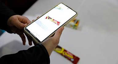 Öğrenciler görme engellilere mobil uygulama geliştirdi