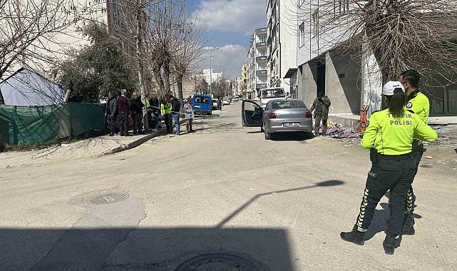 Otomobil ile motosiklet çarpıştı: 1 ağır yaralı