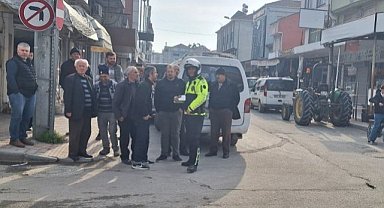 Samsun Bafra'da trafik kazası! 80 yaşındaki adam yaralandı