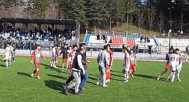 Samsun'da amatör futbol maçında ortalık karıştı