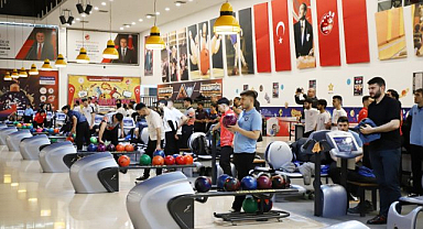 Samsun'da Ünilig Gençler Bowling Türkiye Şampiyonası başladı!