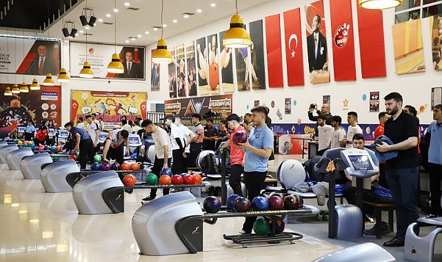 Samsun'da Ünilig Gençler Bowling Türkiye Şampiyonası başladı!