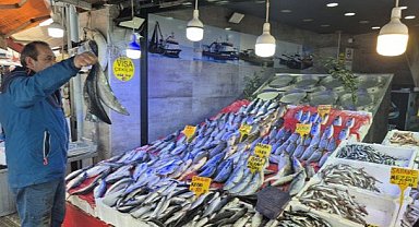 Samsunlular Ramazan ayında balık tezgahlarını boş bıraktı