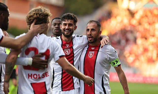 Soner Aydoğdu frikikten avlamıştı