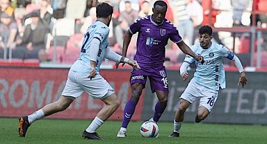 Süper Lig'de en fazla ikili mücadele kazanan bek Samsunsporlu Marc Bola