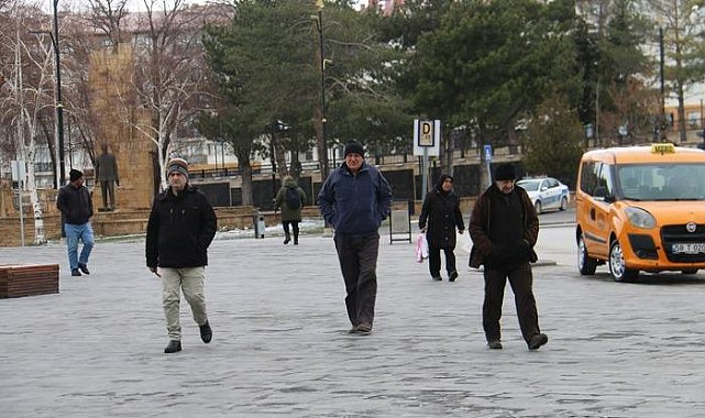 Uzmanı açıkladı: Geçmişe takılı kalan mutlu olamıyor