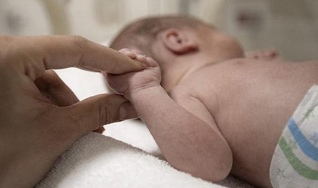 Yenidoğan bebeklerde görülüyor: Gözyaşı kanal tıkanıklığı riskine dikkat!