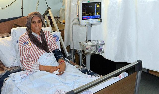 Yoğun bakımda kanaması başlayan hasta, hemşiresinin kanıyla hayata tutundu!