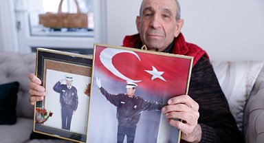 80 yaşındaki emekli trafik polisi Rafet Temur meslek anılarını unutamıyor