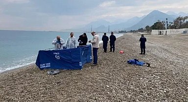 Antalya’da kimliği belirsiz erkek göz göre göre boğularak can verdi