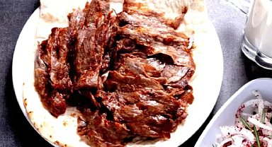 Dev dönerci iflas ediyor! Çalışanlar şokta