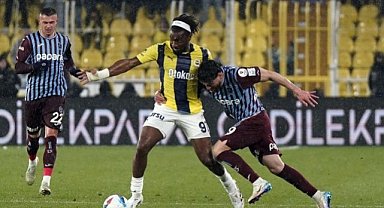 Fenerbahçe, Trabzonspor'u 4 -1 mağlup etti