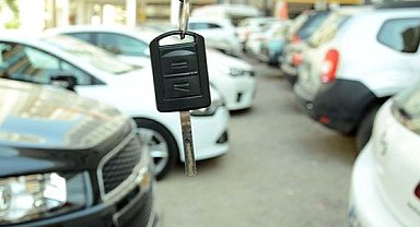 İkinci el araç fiyatları yeniden yükselişe geçti