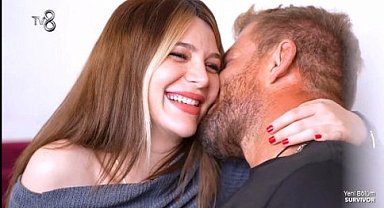 İsmail Balaban ve eşi İlayda Şeker kavuştu! Balaban eşinin karnını sevdi! İlayda'nın benzetmesi güldürdü