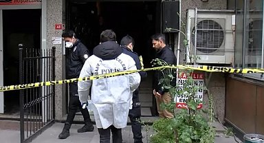 İstanbul’da çiçekçide yangın çıktı! İçeride uyuyan çalışan hayatını kaybetti