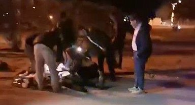 İzmir’de İki motosiklet kafa kafaya çarpıştı