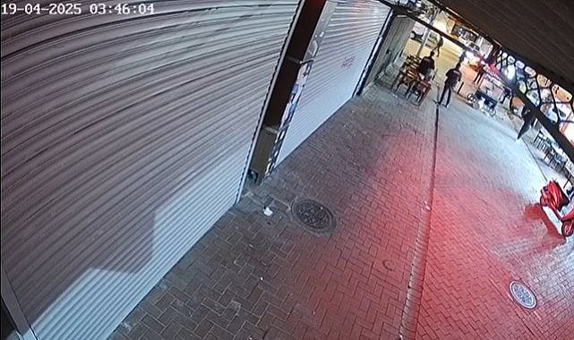 Kahreden olay! Eşini öldürdü, 8 yaşındaki kızını yaraladı 